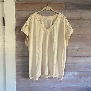Jane & Delancey cream eyelet tshirt top size 1X